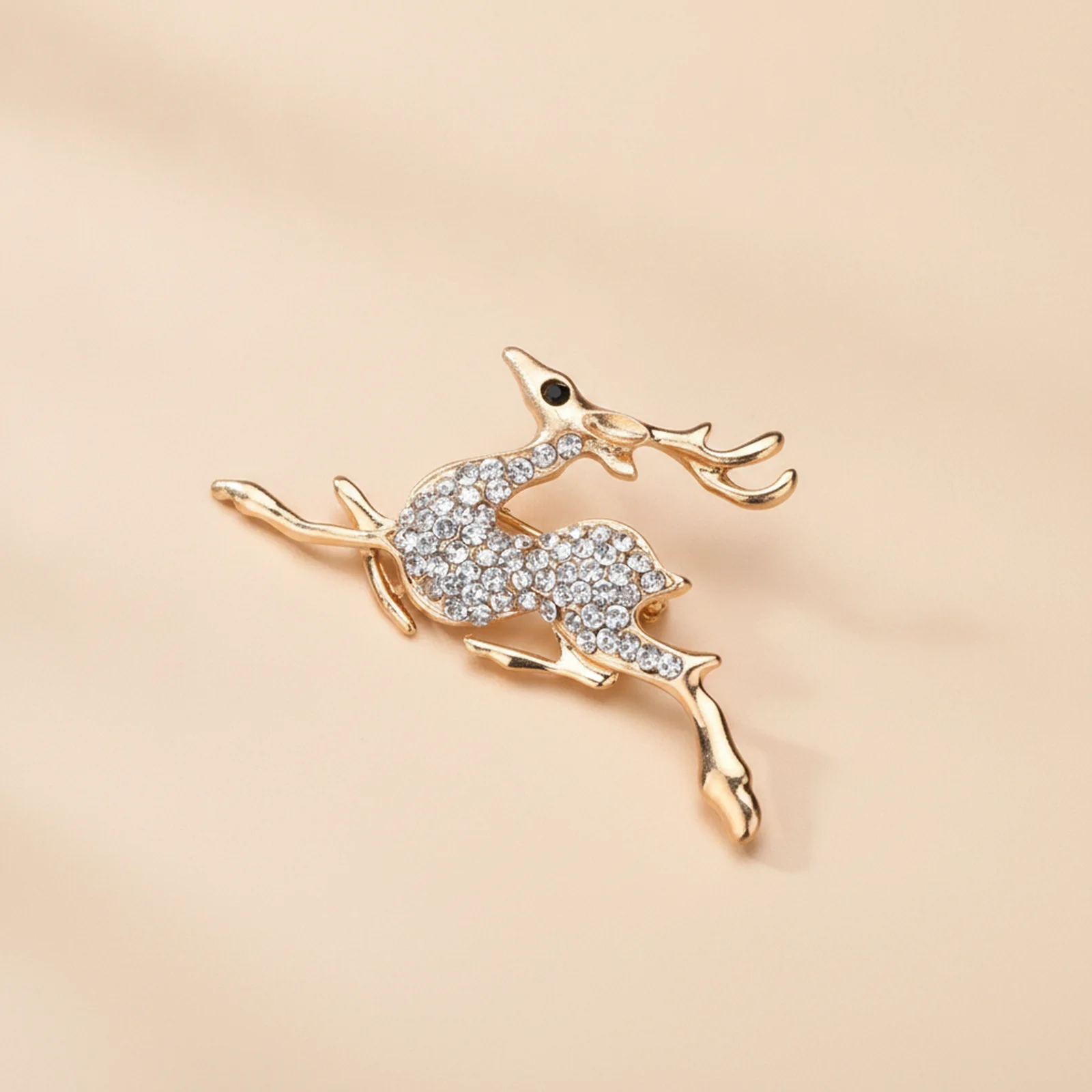 [PN000004] Broșă Starry Running Deer, Aliaj Auriu cu Cristale