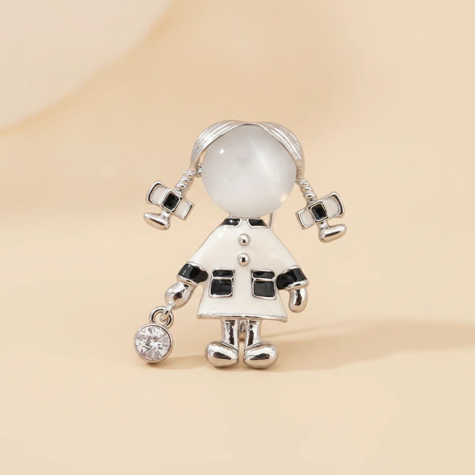 [PN000001] Broșă Retro Cute White Girl, Placată cu Argint